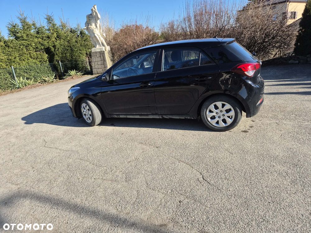 Hyundai i20 1.1 CRDi - 4