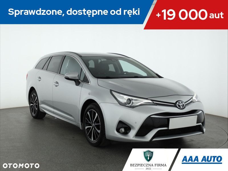 Toyota Avensis - 1