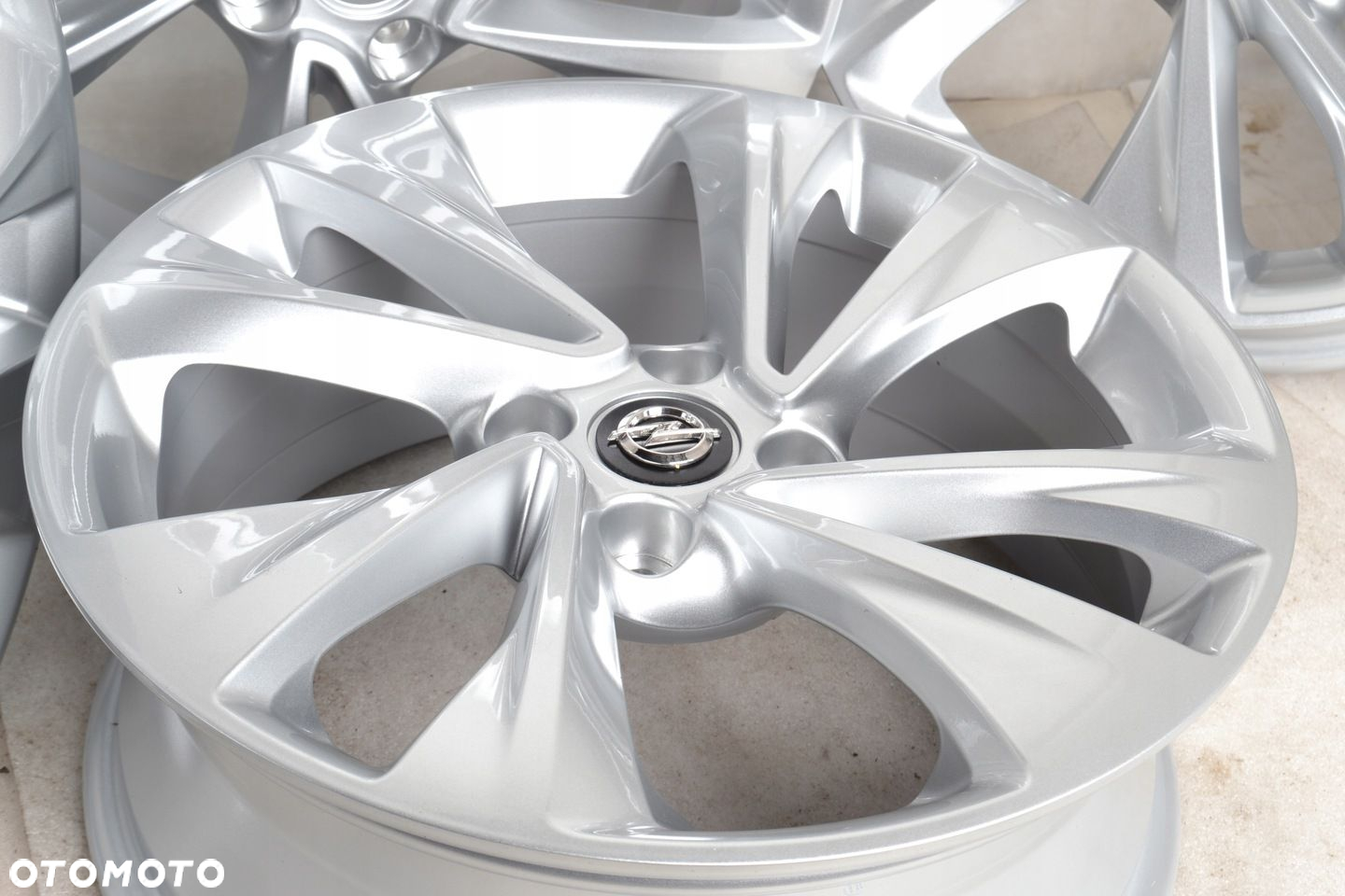 FELGI 17 4x108 OPEL CROSSLAND X - NOWE - 10