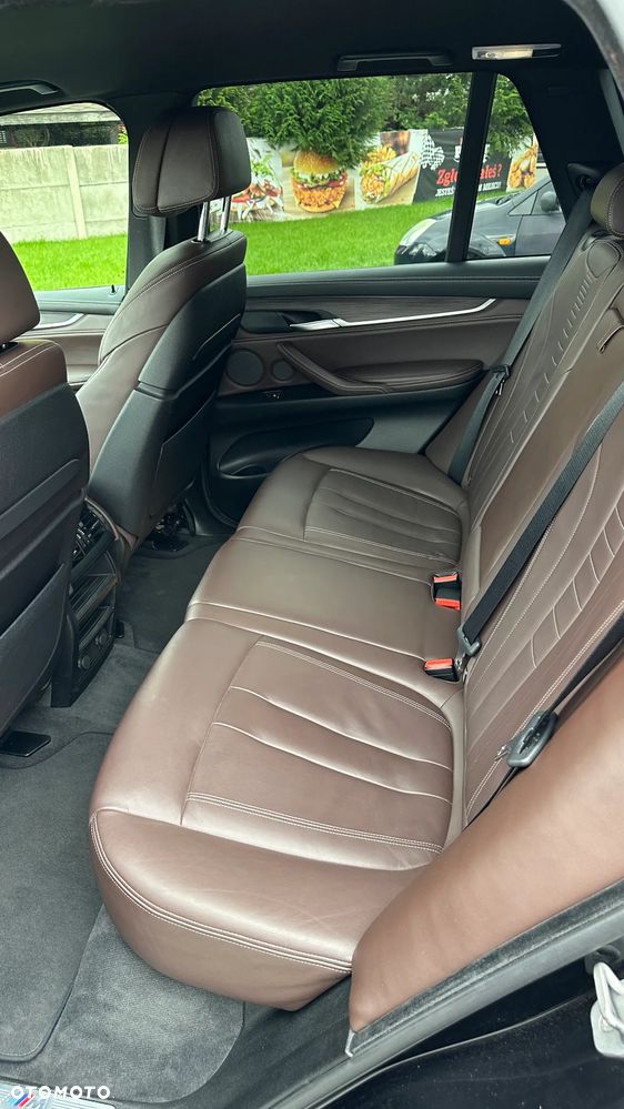 BMW X5 M M50d - 28