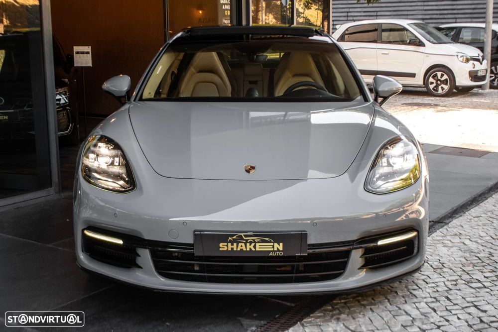 Porsche Panamera 4 E-Hybrid - 7