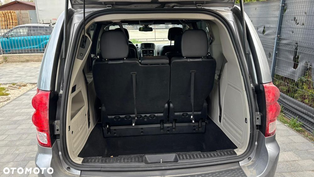 Dodge Grand Caravan 3.6 R/T - 6