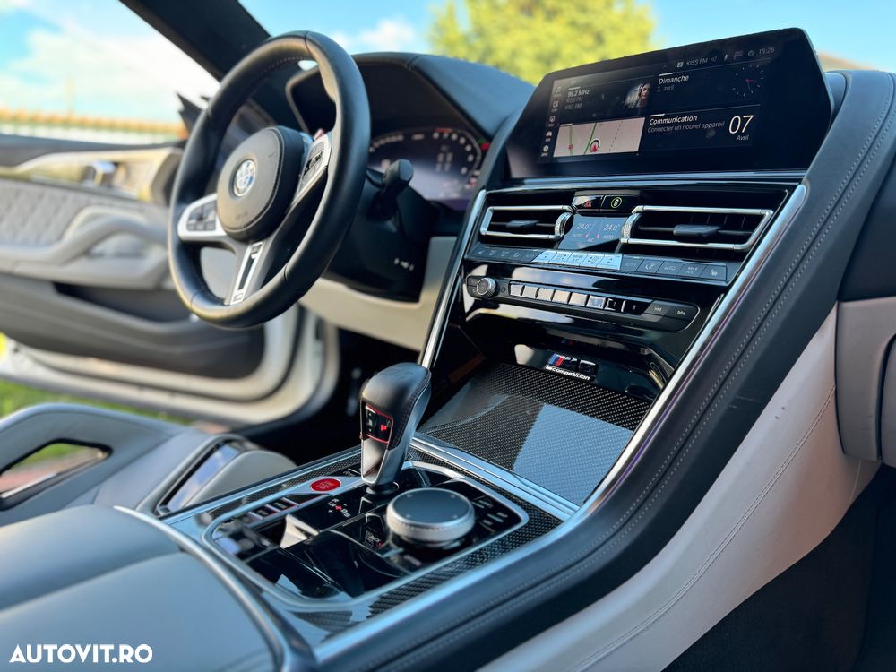 BMW M8 - 8