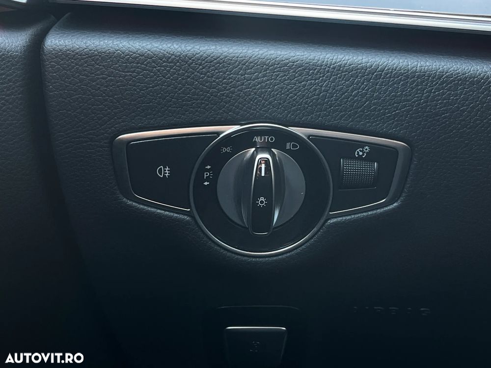 Mercedes-Benz E 300 9G-TRONIC - 20