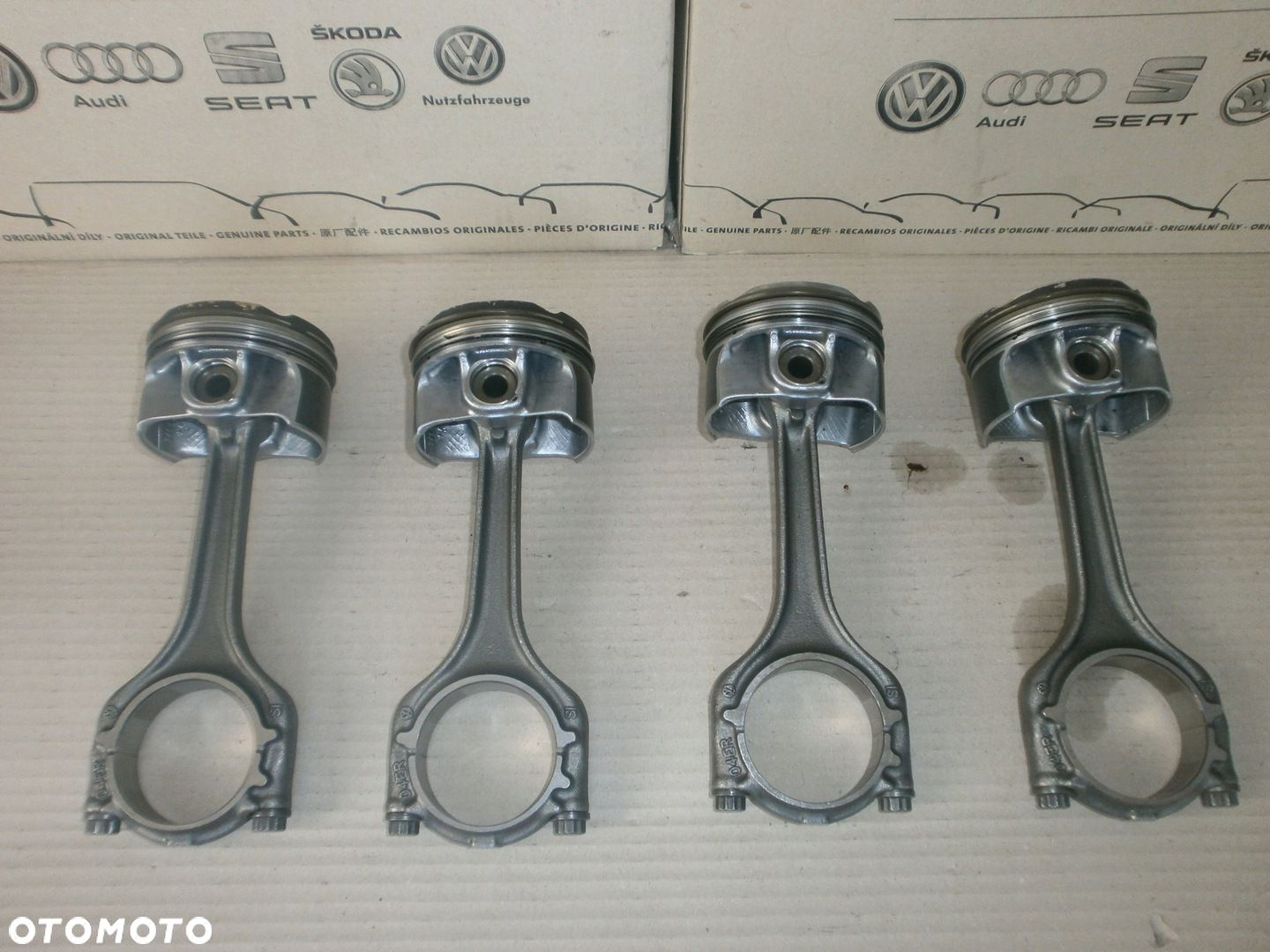 TŁOK KORBOWÓD PIERŚCIENIE 1.4TSI 74L62 04ER CZC CZE VW SKODA SEAT - 1