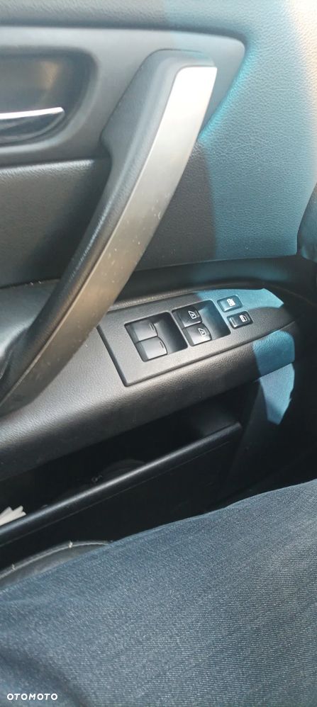 Infiniti FX - 15