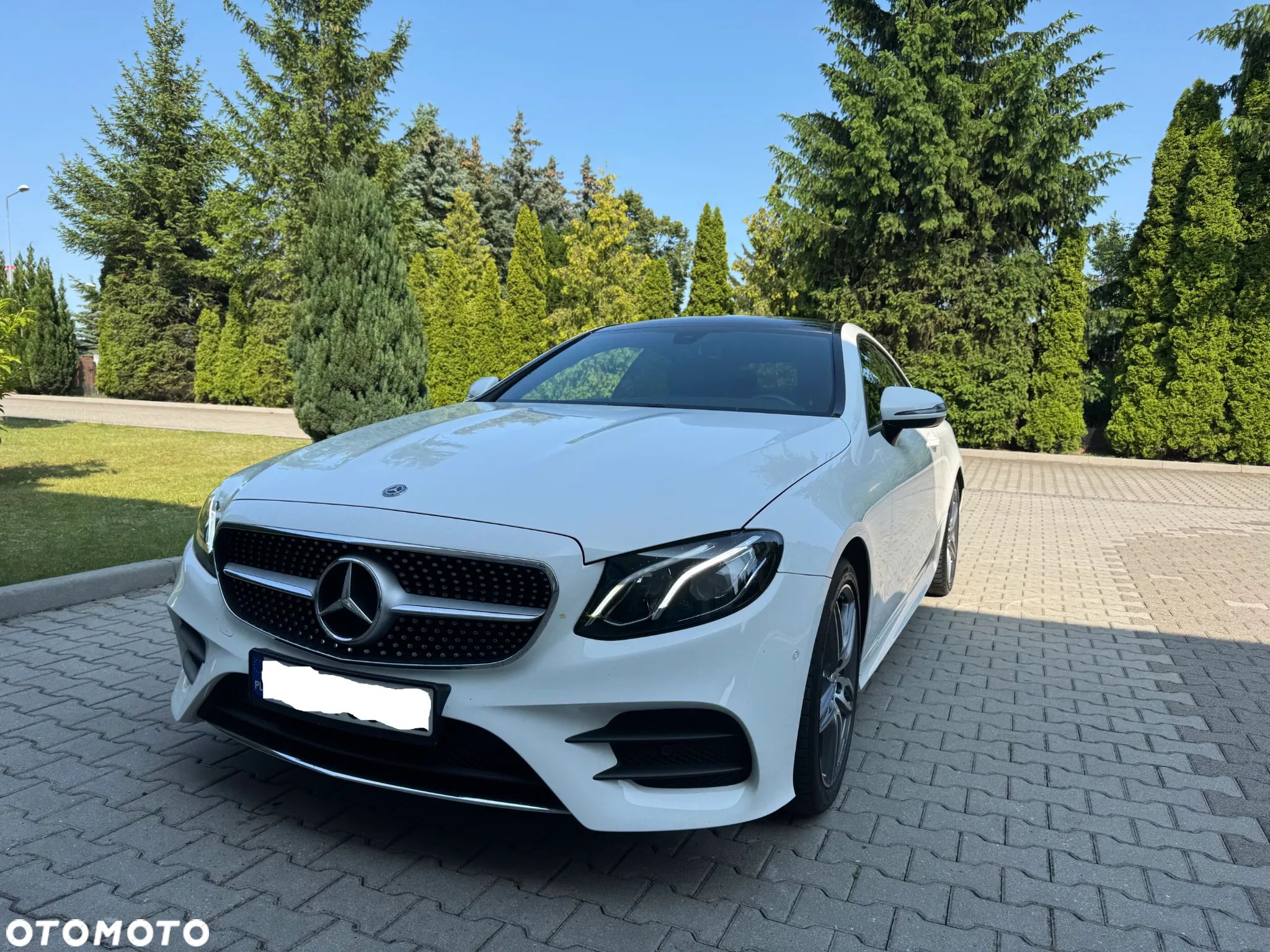 Mercedes-Benz Klasa E 220 d Coupe 9G-TRONIC - 1