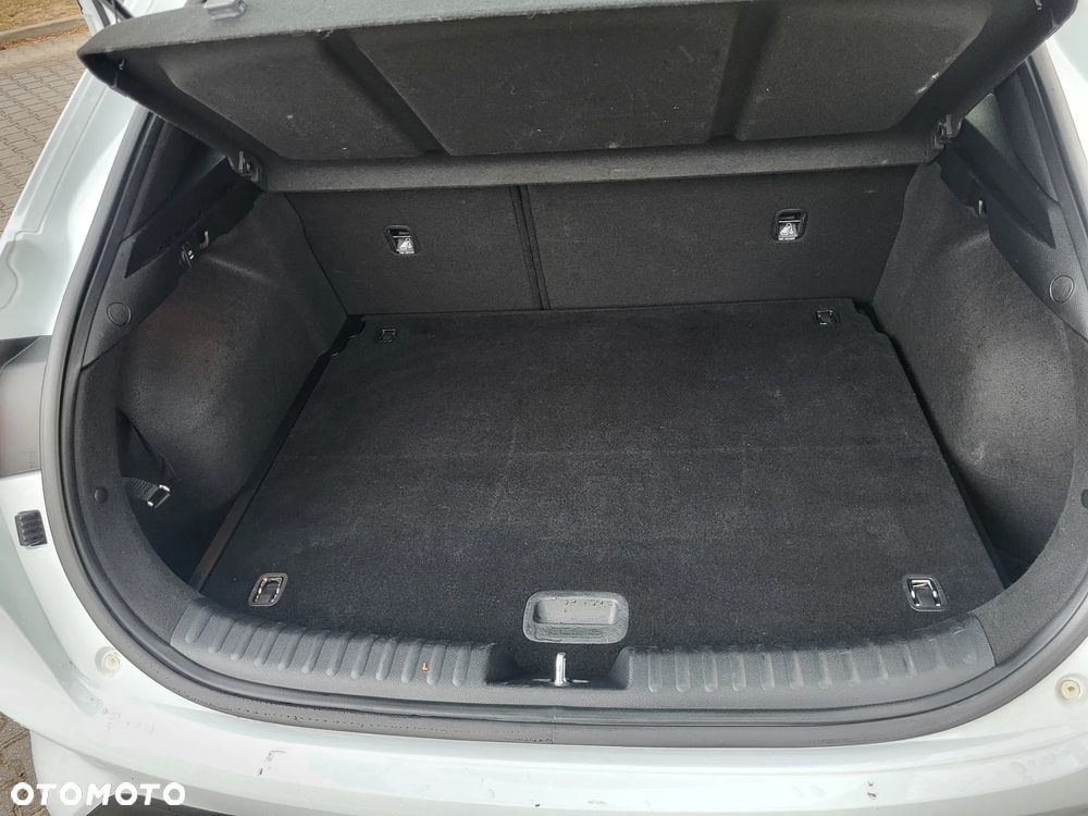 Kia XCeed 1.0 T-GDI M - 10