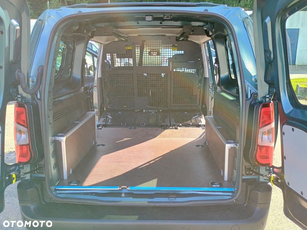 Fiat Doblo CrewCab - 13