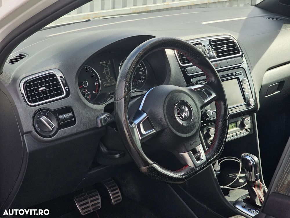 Volkswagen Polo - 10