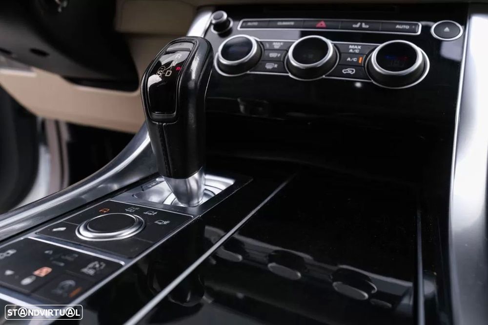 Land Rover Range Rover Sport 3.0 TDV6 HSE Dynamic - 36