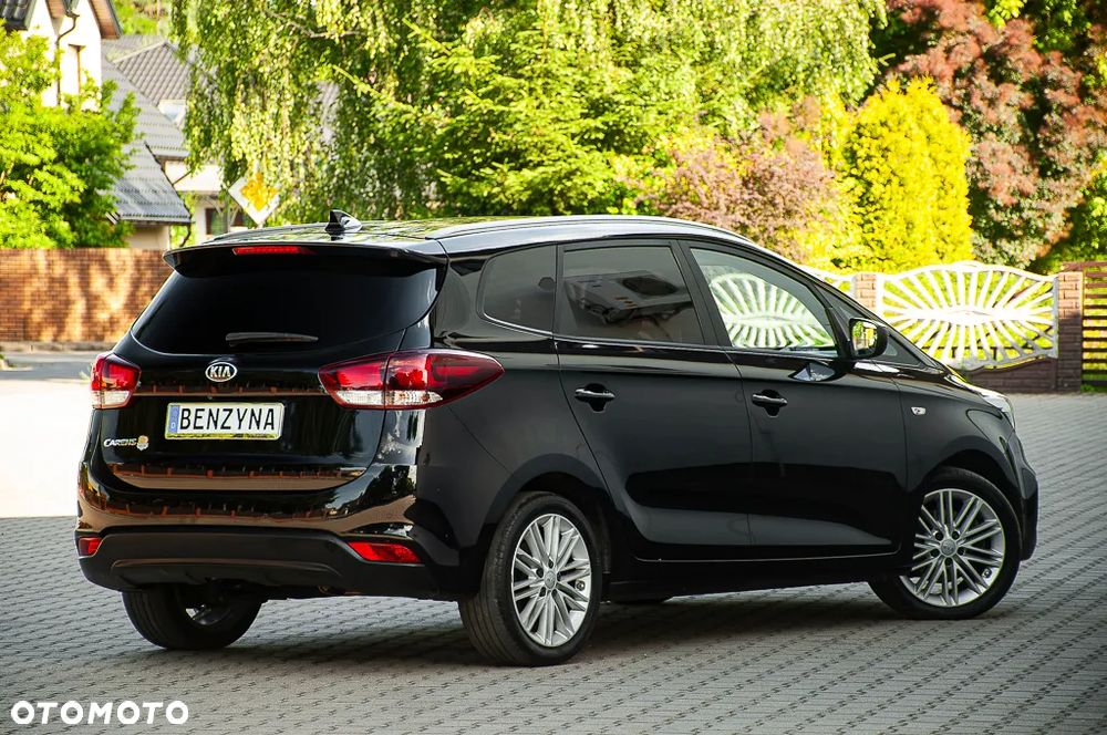Kia Carens 1.6 GDI L 7os - 12