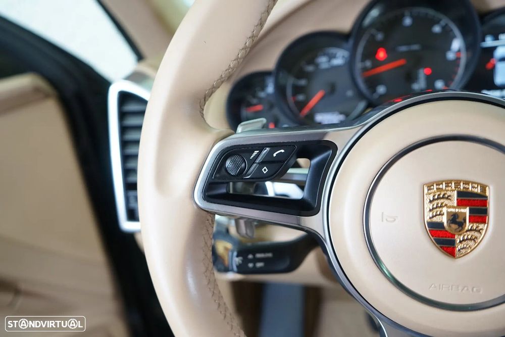 Porsche Cayenne 3.0 V6 - 24