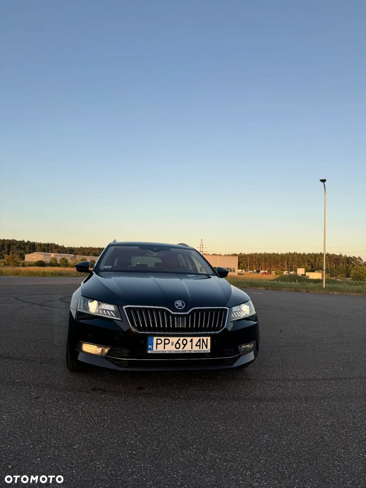 Skoda Superb 2.0 TDI 4x4 L&K DSG - 7