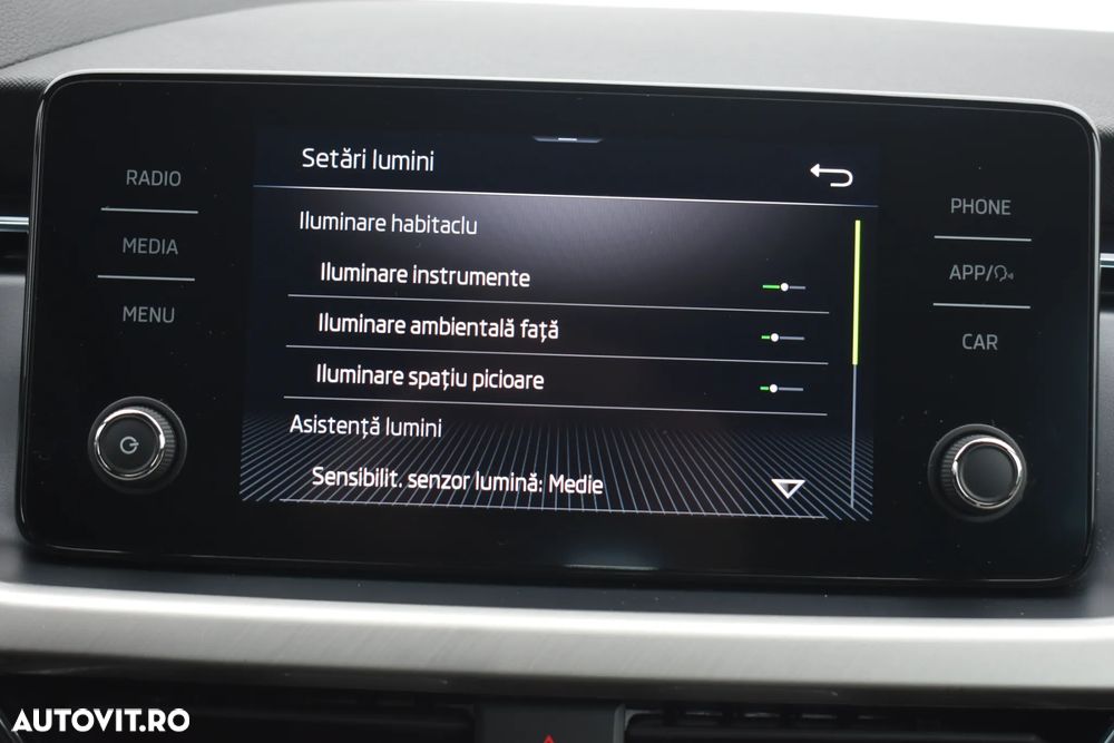 Skoda Kamiq 1.5 TSI DSG Style - 28