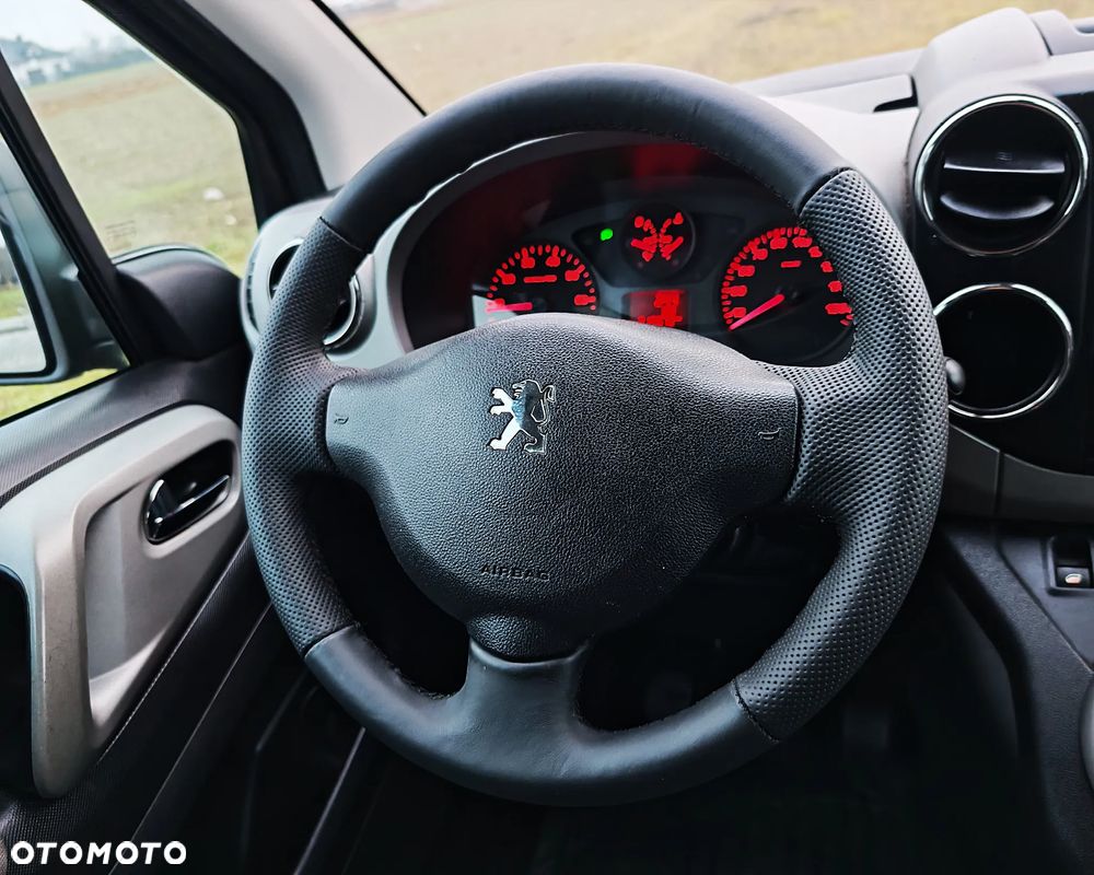 Peugeot Partner 1.6 HDi Outdoor - 21