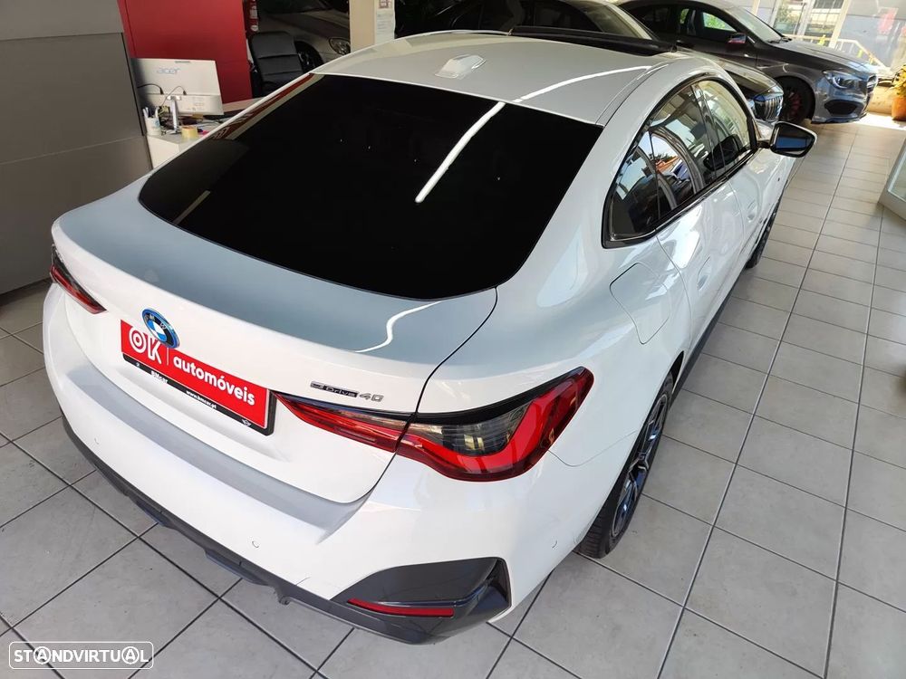 BMW i4 eDrive40 Pack Desportivo M — fotografia 12