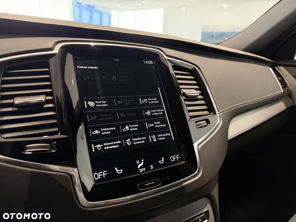 Volvo XC 90 - 20