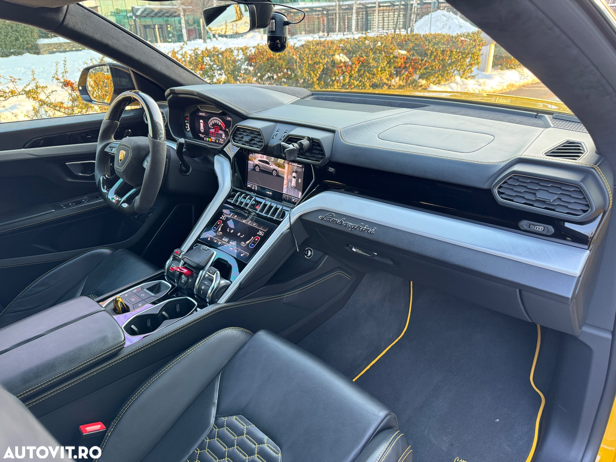 Lamborghini URUS Standard - 37