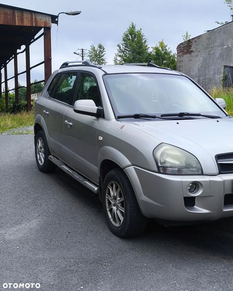 Hyundai Tucson 2.0 Comfort 2WD - 2