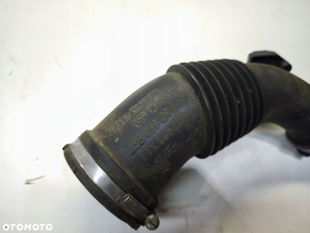 WĄŻ RURA POWIETRZA AUDI A4 B8 A5 8T Q5 8R 2.7 3.0 TDI 059129627L - 5