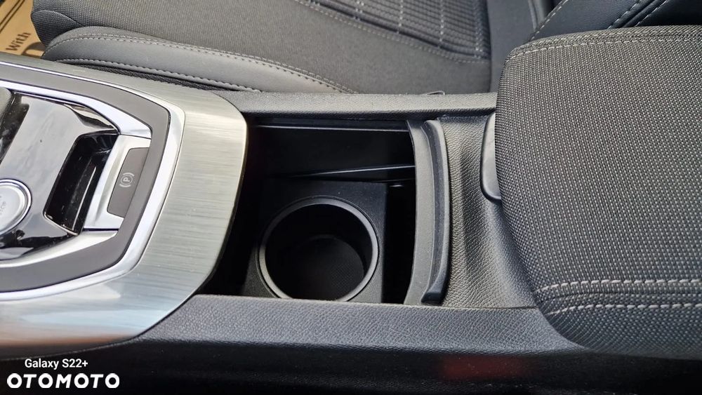 Peugeot 308 SW 1.5 BlueHDi Allure S&S - 24