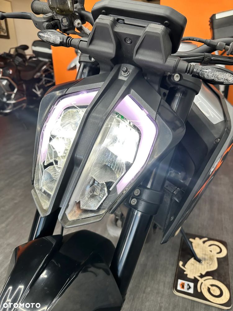 KTM Duke - 25