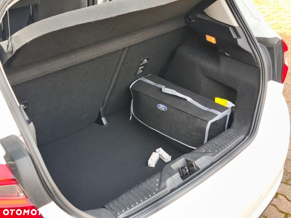 Ford Fiesta 1.5 TDCi S&S TREND - 31