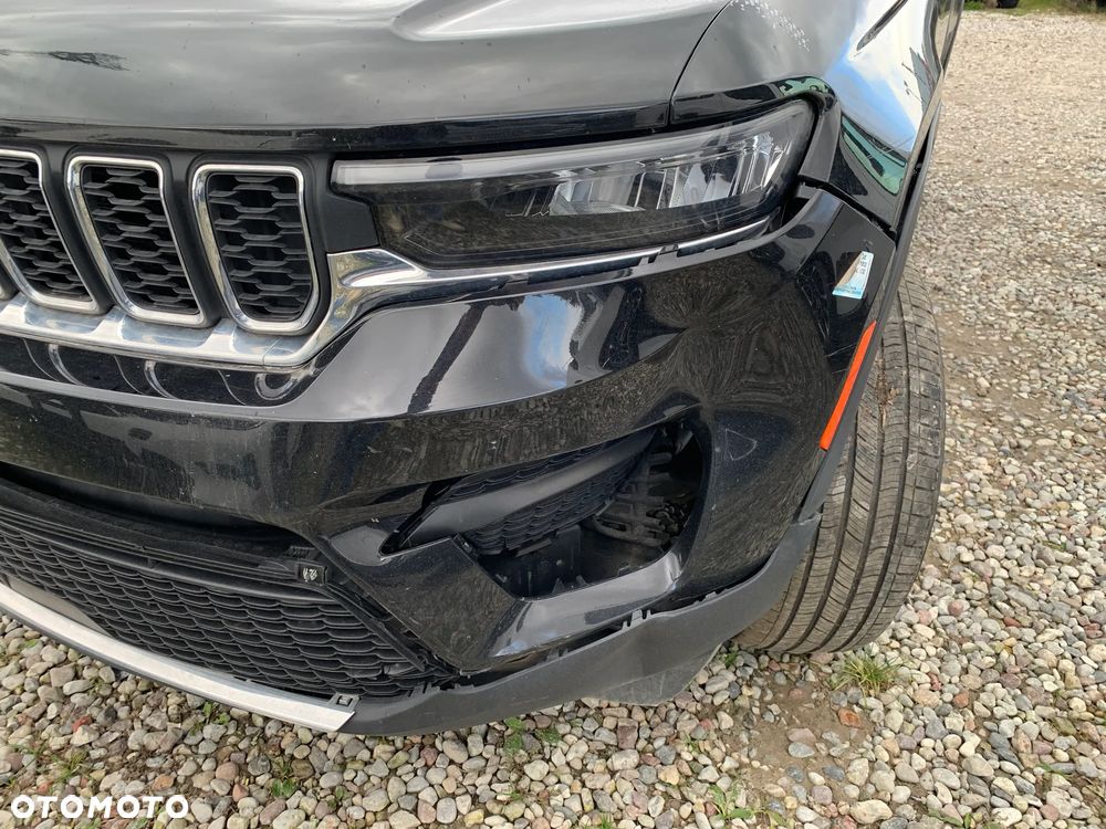 Jeep Grand Cherokee - 10