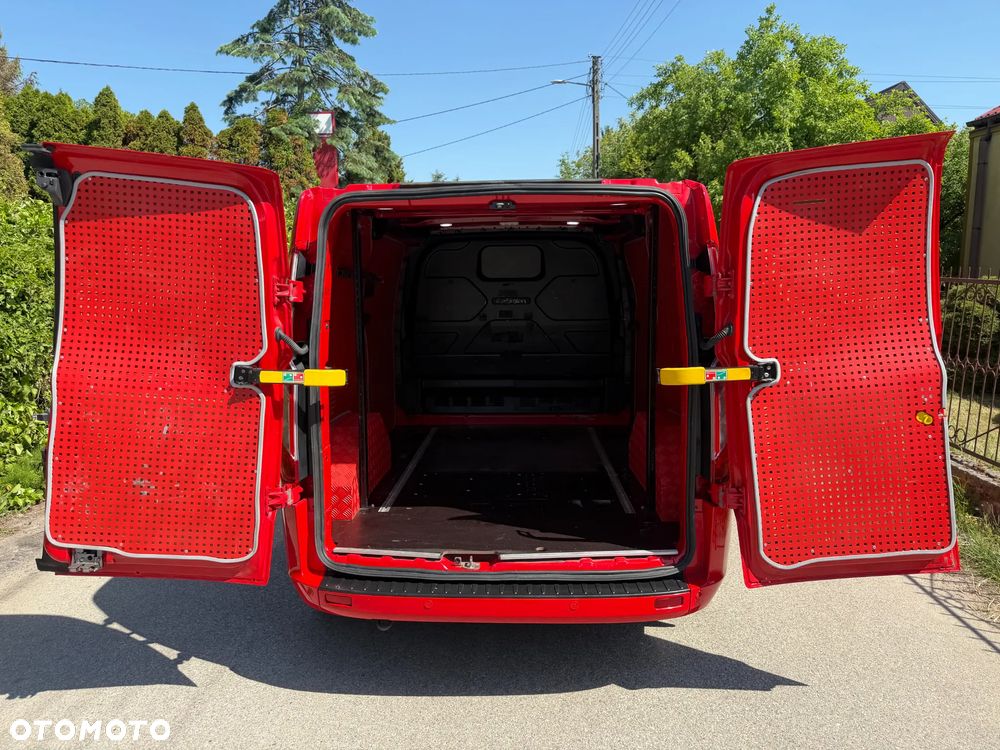 Ford TRANSIT CUSTOM - 31