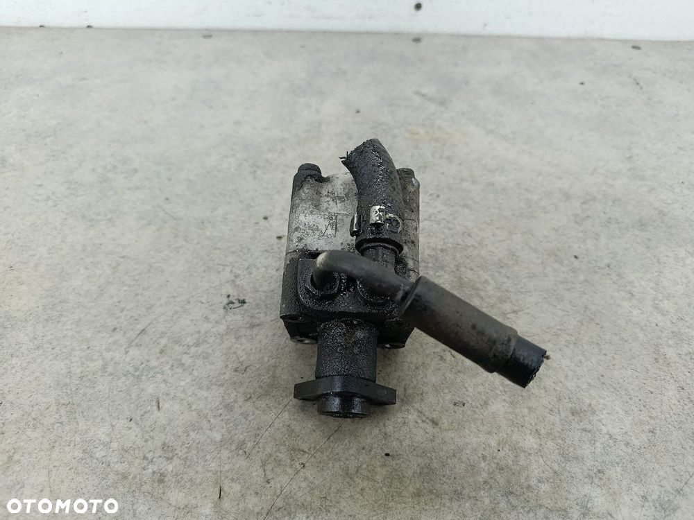 POMPA WSPOMAGANIA BMW 3 E46 1.9 8V 318Ci - 4