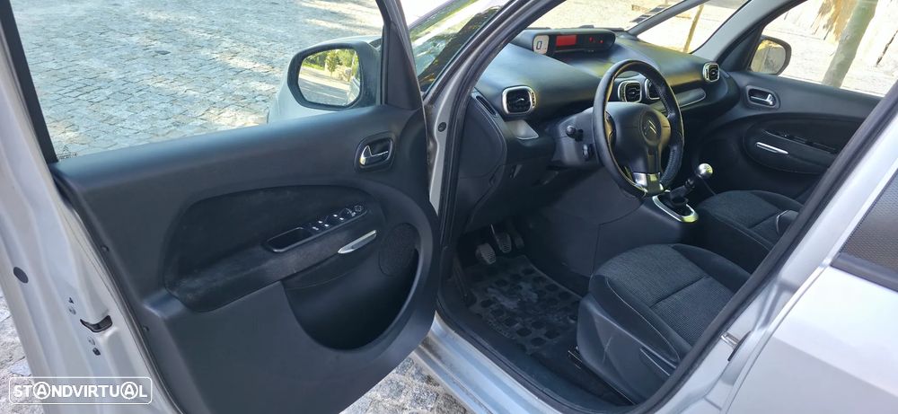 Citroën C3 Picasso 1.6 HDi Exclusive Airdream - 6