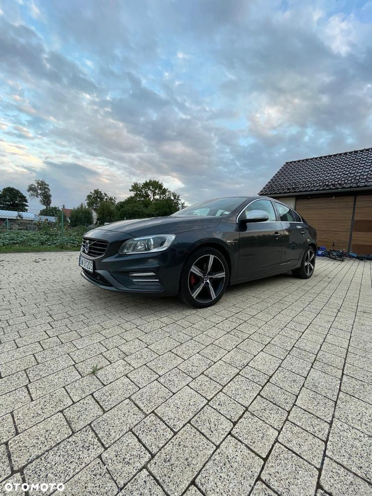 Volvo S60 D4 Drive-E R-Design Kinetic - 1