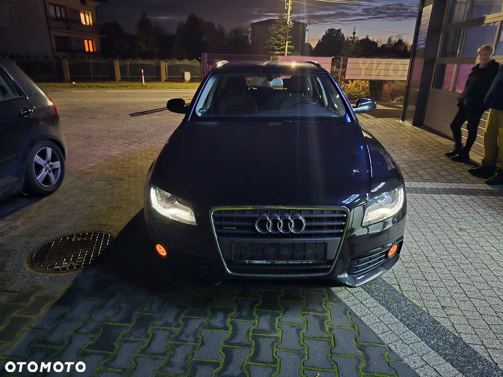 Audi A4 Avant 2.0 TDI DPF quattro S line Sportpaket (plus) - 2