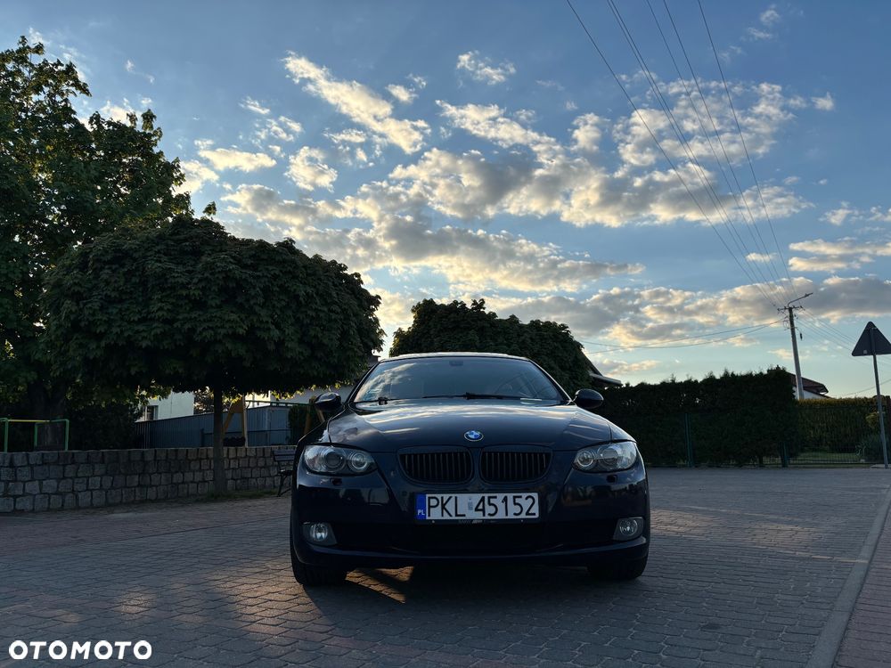 BMW Seria 3 320i - 10