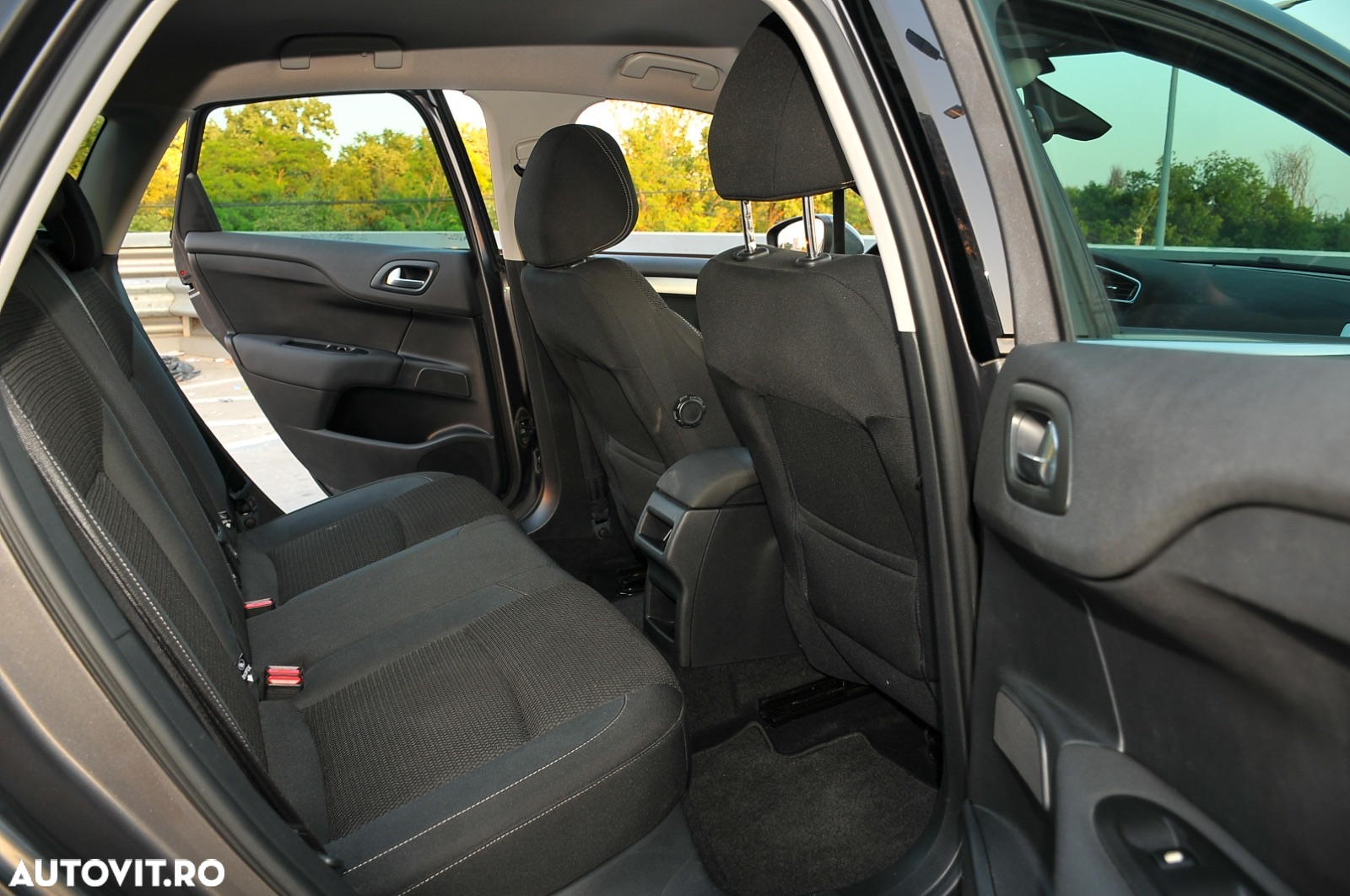 Citroën C4 PureTech 130 Stop & Start Exclusive - 10