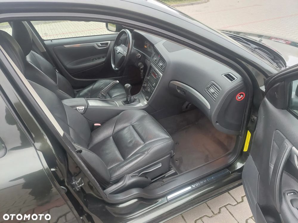 Volvo S60 2.5T Premium - 12