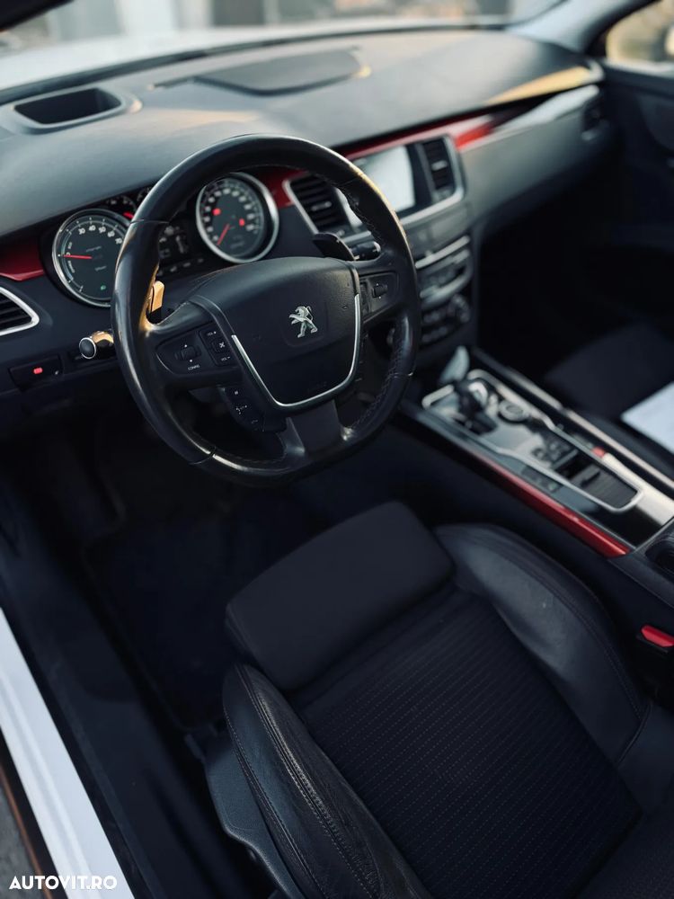 Peugeot 508 Hybrid4 - 13