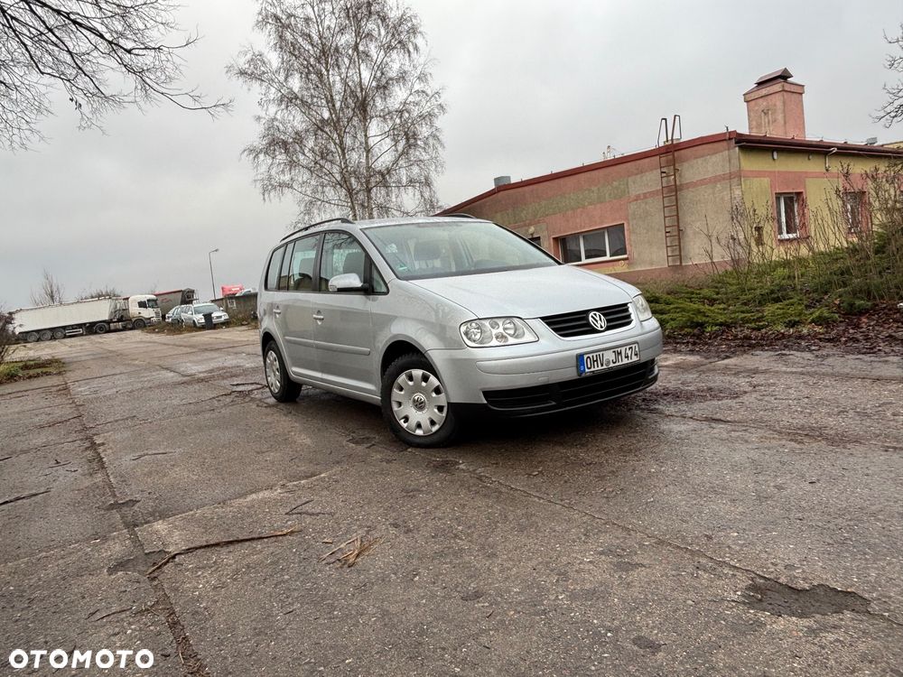 Volkswagen Touran 1.9 TDI DPF Conceptline - 26