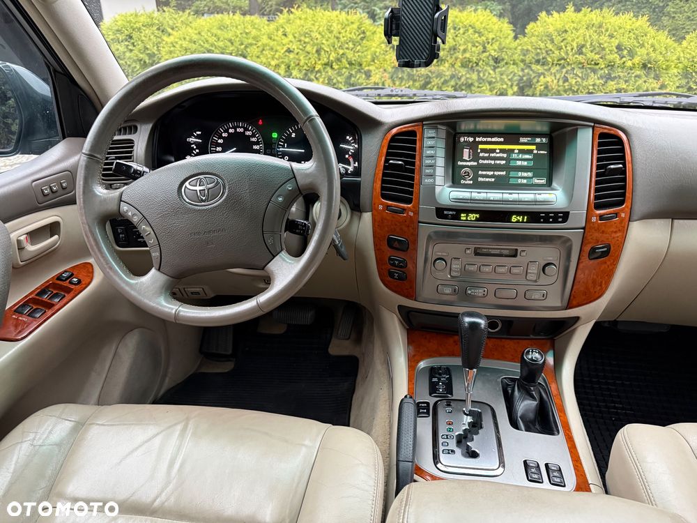 Toyota Land Cruiser 100 Automatik Executive - 15