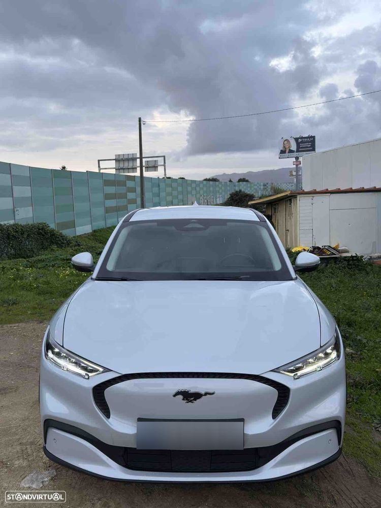 Ford Mustang Mach-E Standard - 5