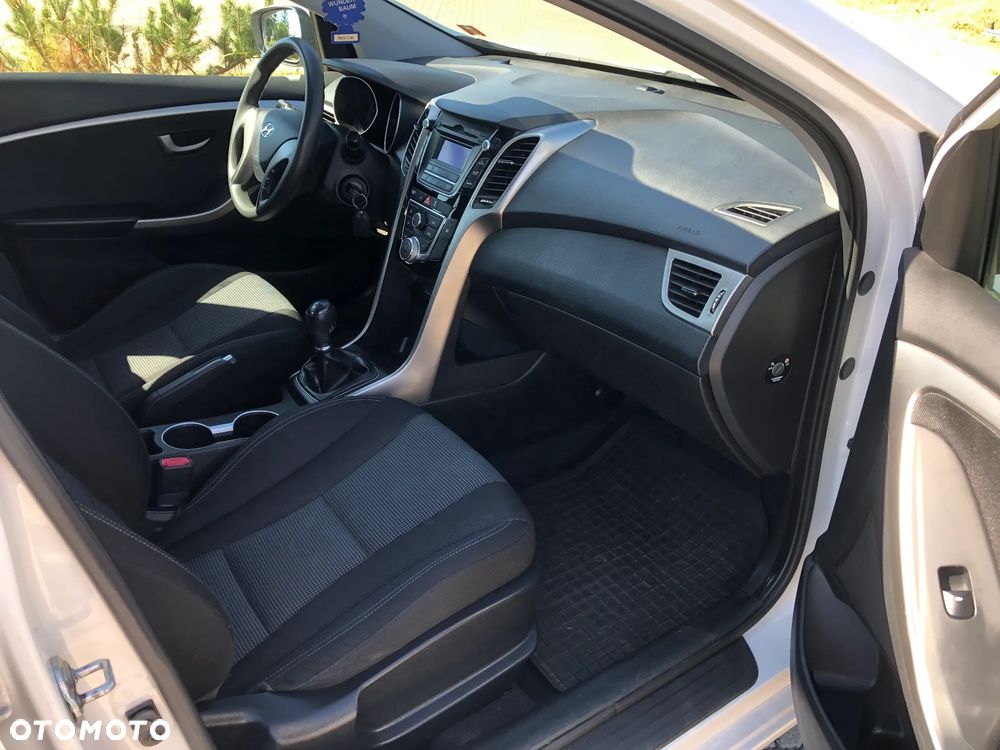 Hyundai i30 1.4 Classic - 6