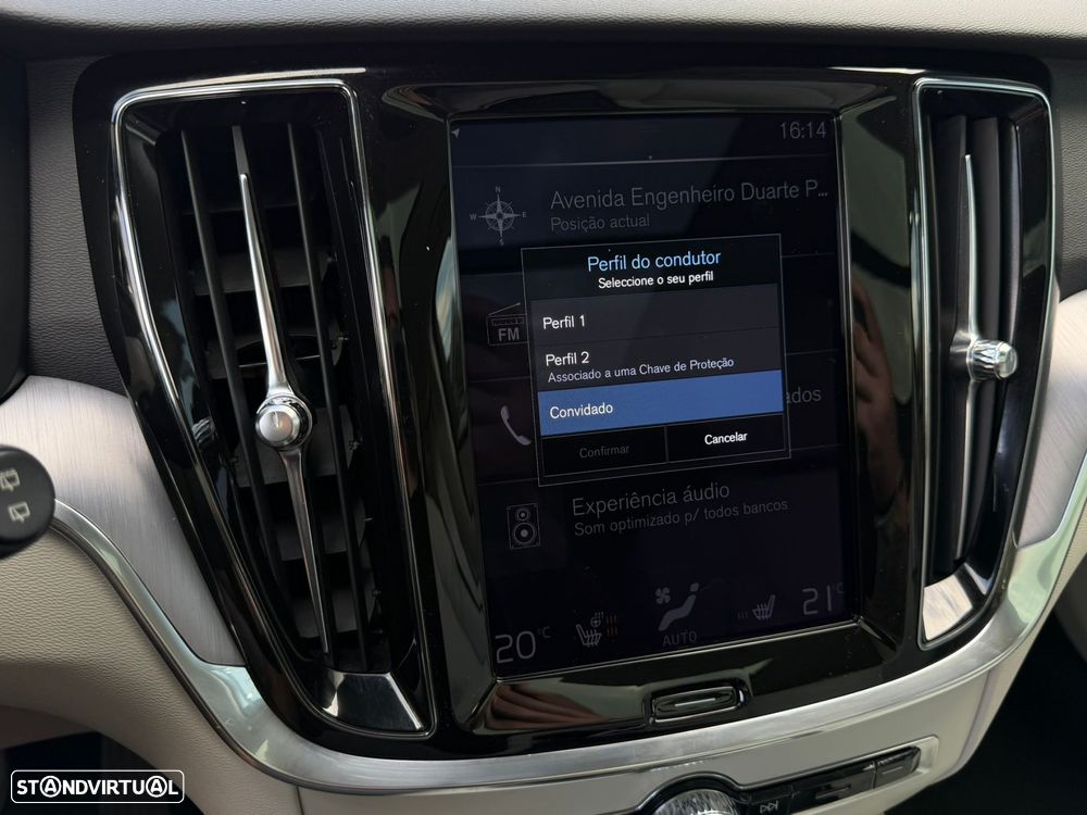 Volvo V60 2.0 T6 AWD TE Inscription - 56