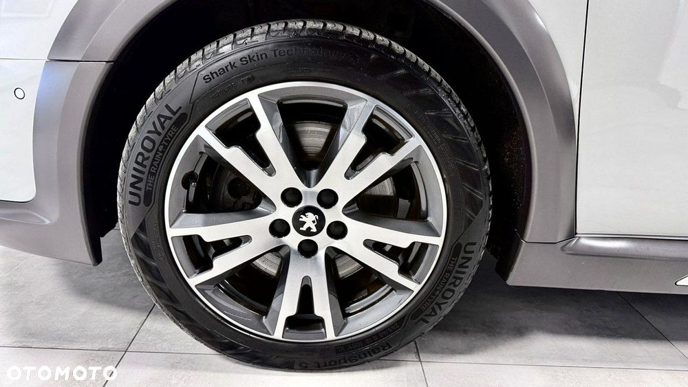 Peugeot 508 RXH 2.0 HDi HYbrid4 - 13