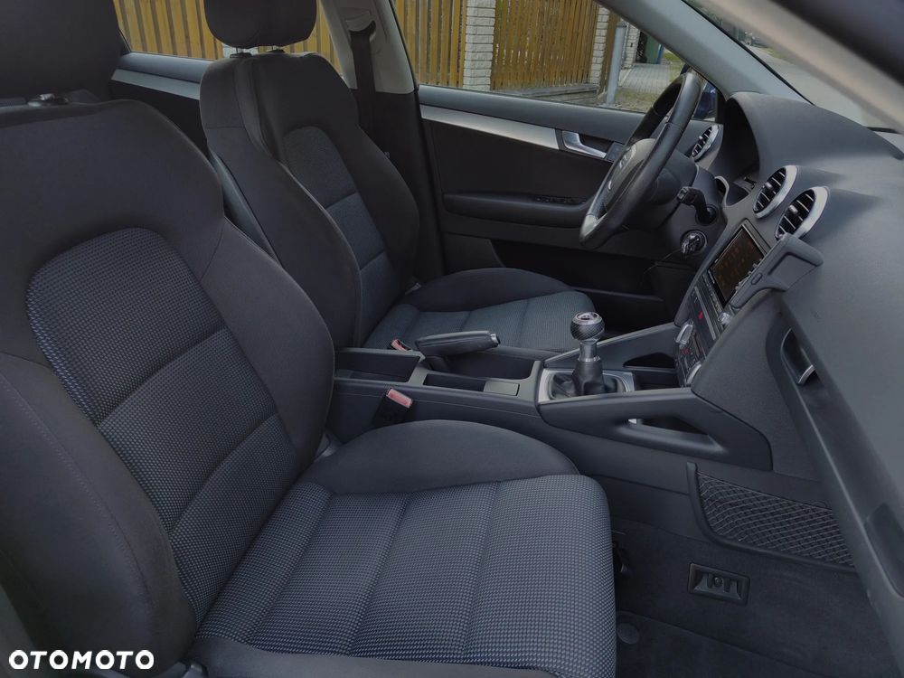 Audi A3 Sportback 2.0 TDI DPF S line Sportpaket - 30