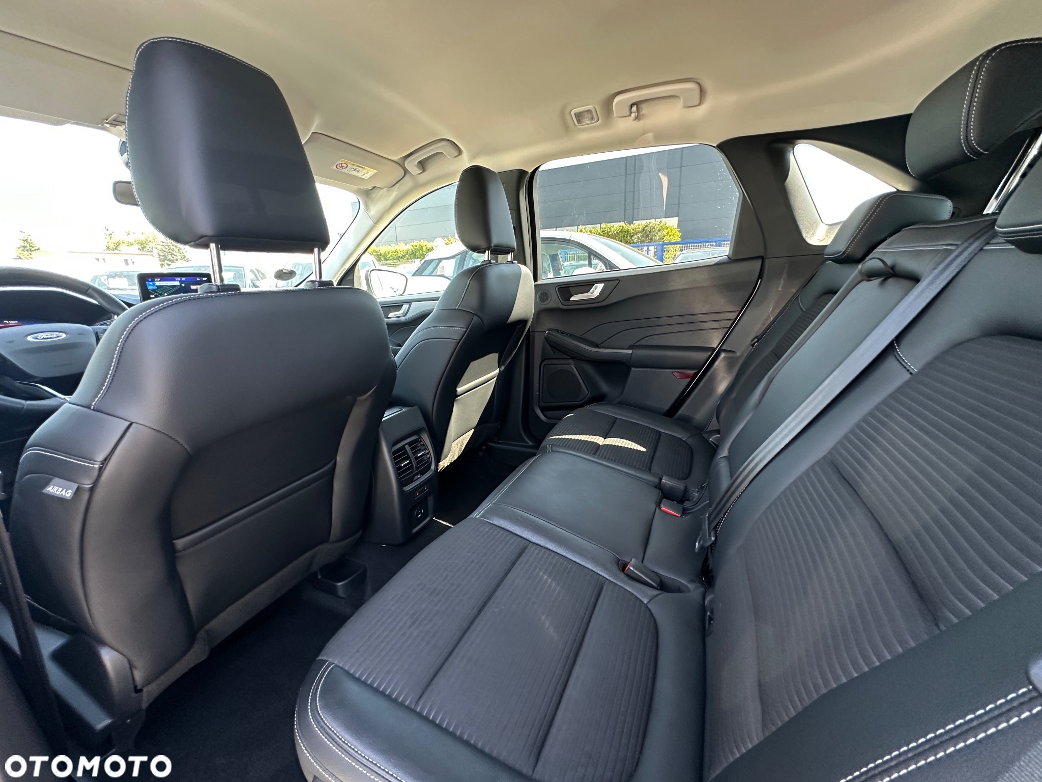 Ford Kuga 1.5 EcoBlue FWD Titanium X - 10