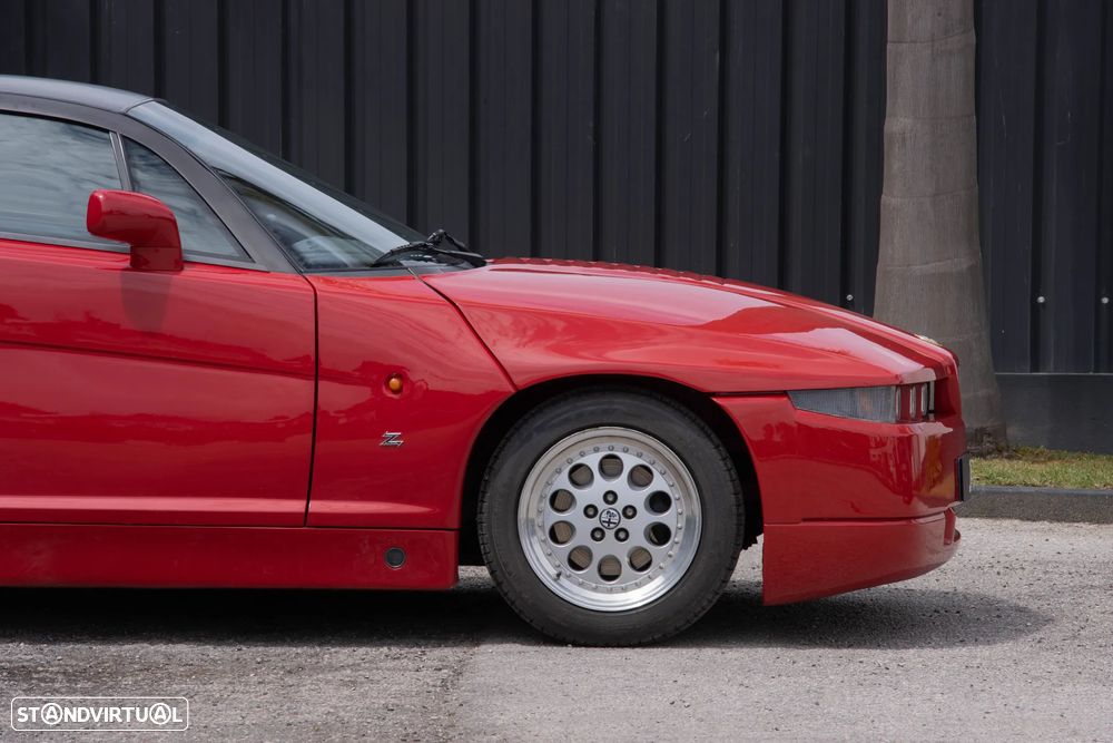 Alfa Romeo SZ Coupé Standard - 13