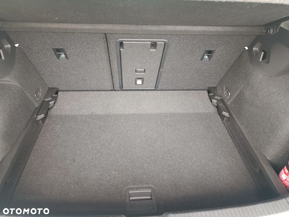 Volkswagen Golf 1.5 TSI EVO Life - 13