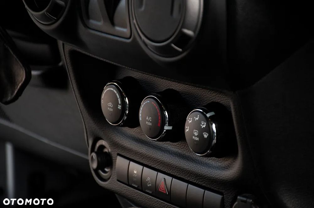 Jeep Wrangler 3.6 Automatik Rubicon - 18