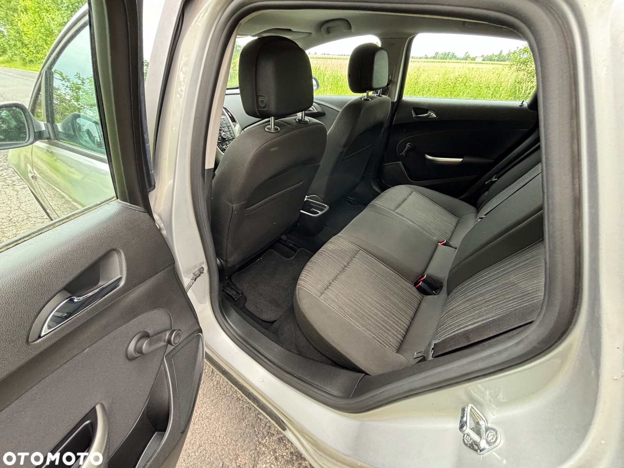 Opel Astra 1.7 CDTI DPF Active - 11